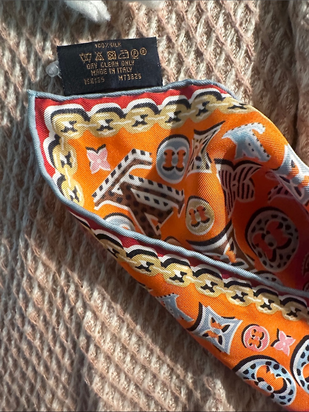 Louis Vuitton Multiple Silk Square  Scarf - Picture 6 of 6
